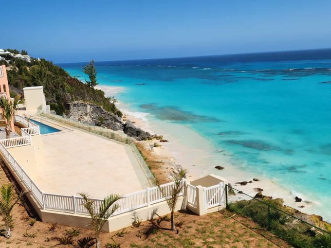 RENTED!! LIVE WHERE EVERY DAY IS A HOLIDAY